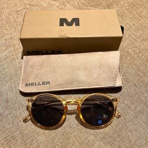 MELLER Kubu Retro Sunglasses in Bone Gray